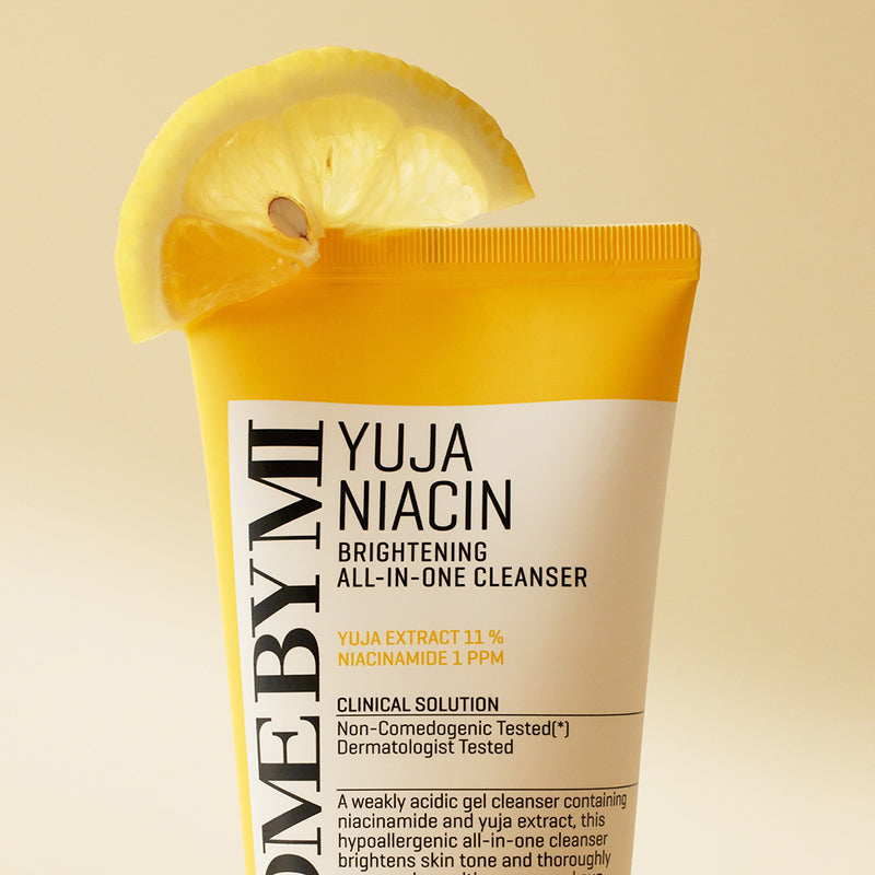 SOME BY MI Yuja Niacin Brightening All-In-One Cleanser