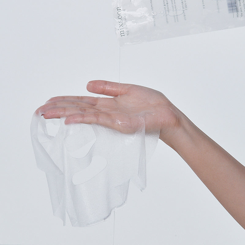 SKIN1004 Madagascar Centella Poremizing Quick Clay Stick Mask