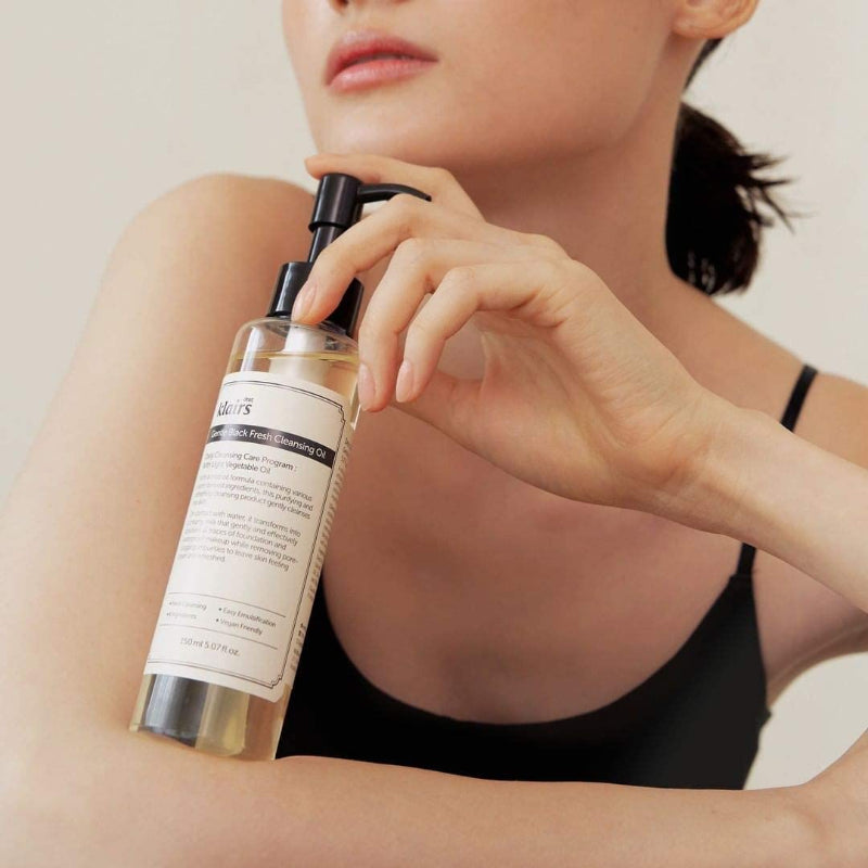 Dear Klairs Gentle Black Fresh Cleansing Oil