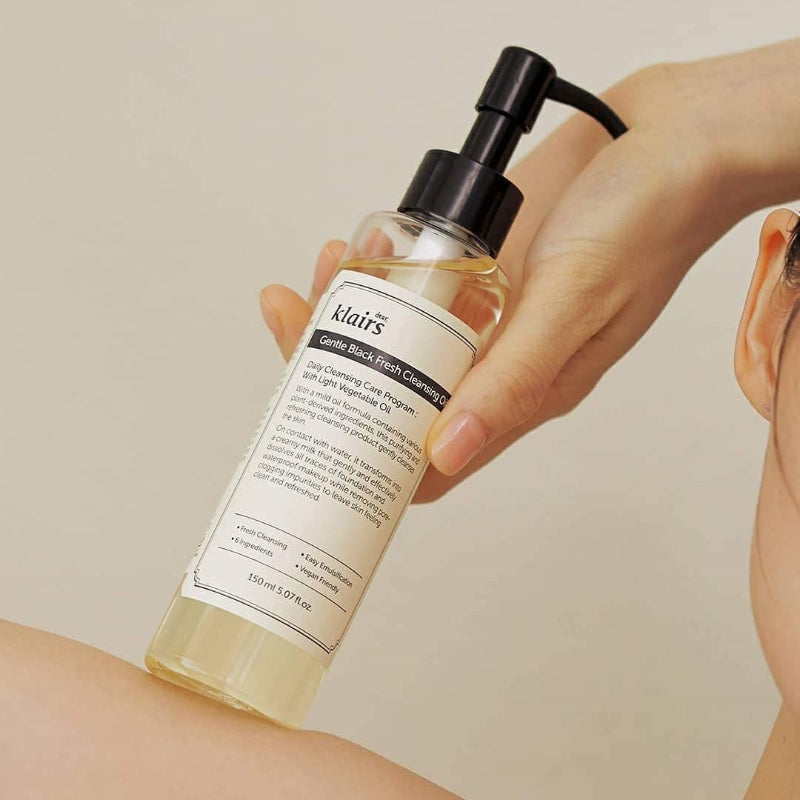 Dear Klairs Gentle Black Fresh Cleansing Oil
