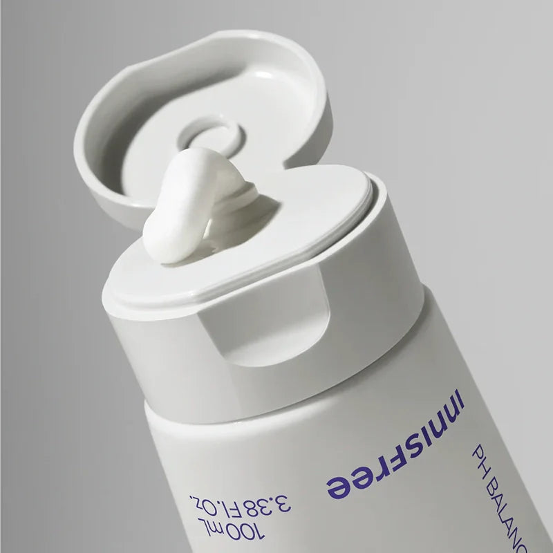 Innisfree Blueberry Rebalancing Cleanser