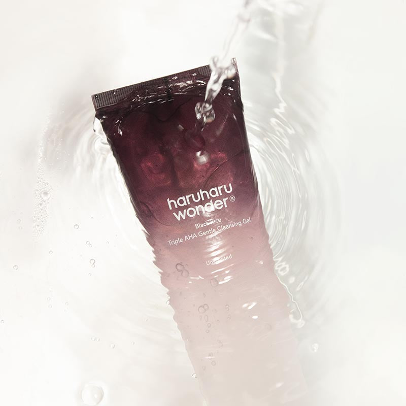 Haruharu Wonder Black Rice Triple AHA Gentle Cleansing Gel