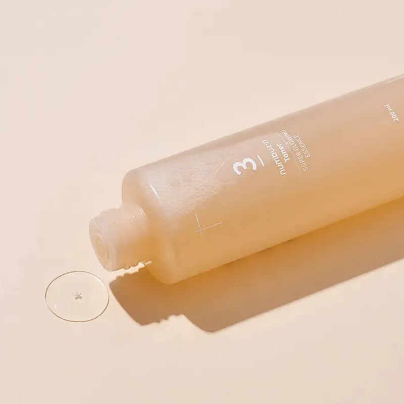 Numbuzin No.3 Super Glowing Essence Toner