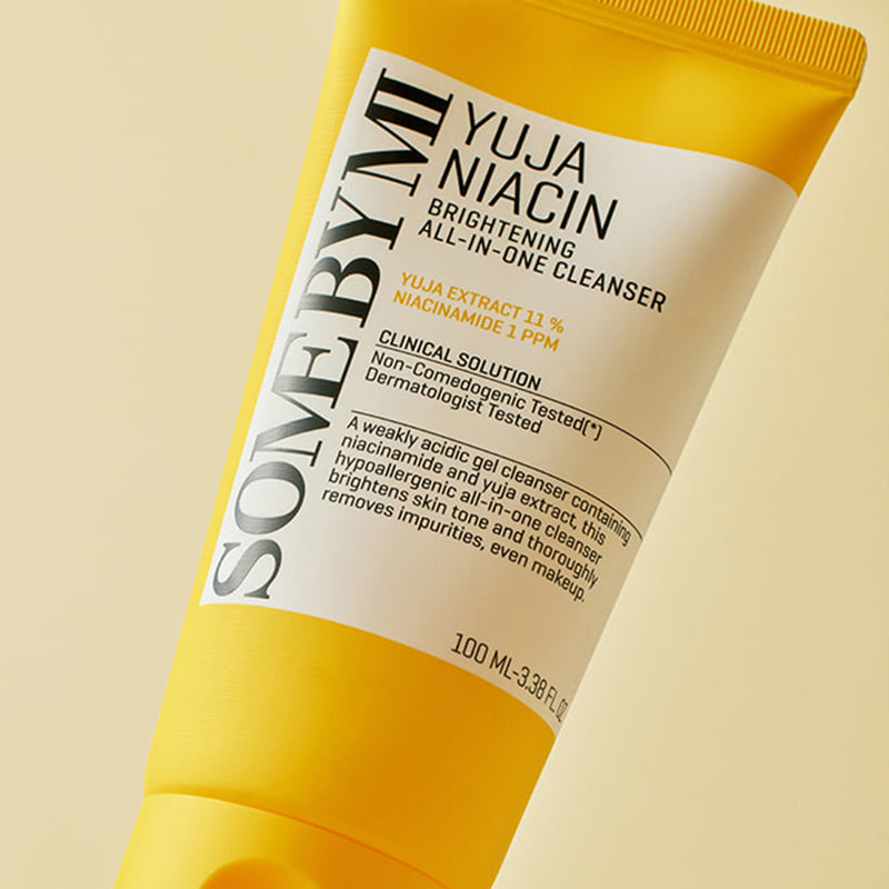SOME BY MI Yuja Niacin Brightening All-In-One Cleanser